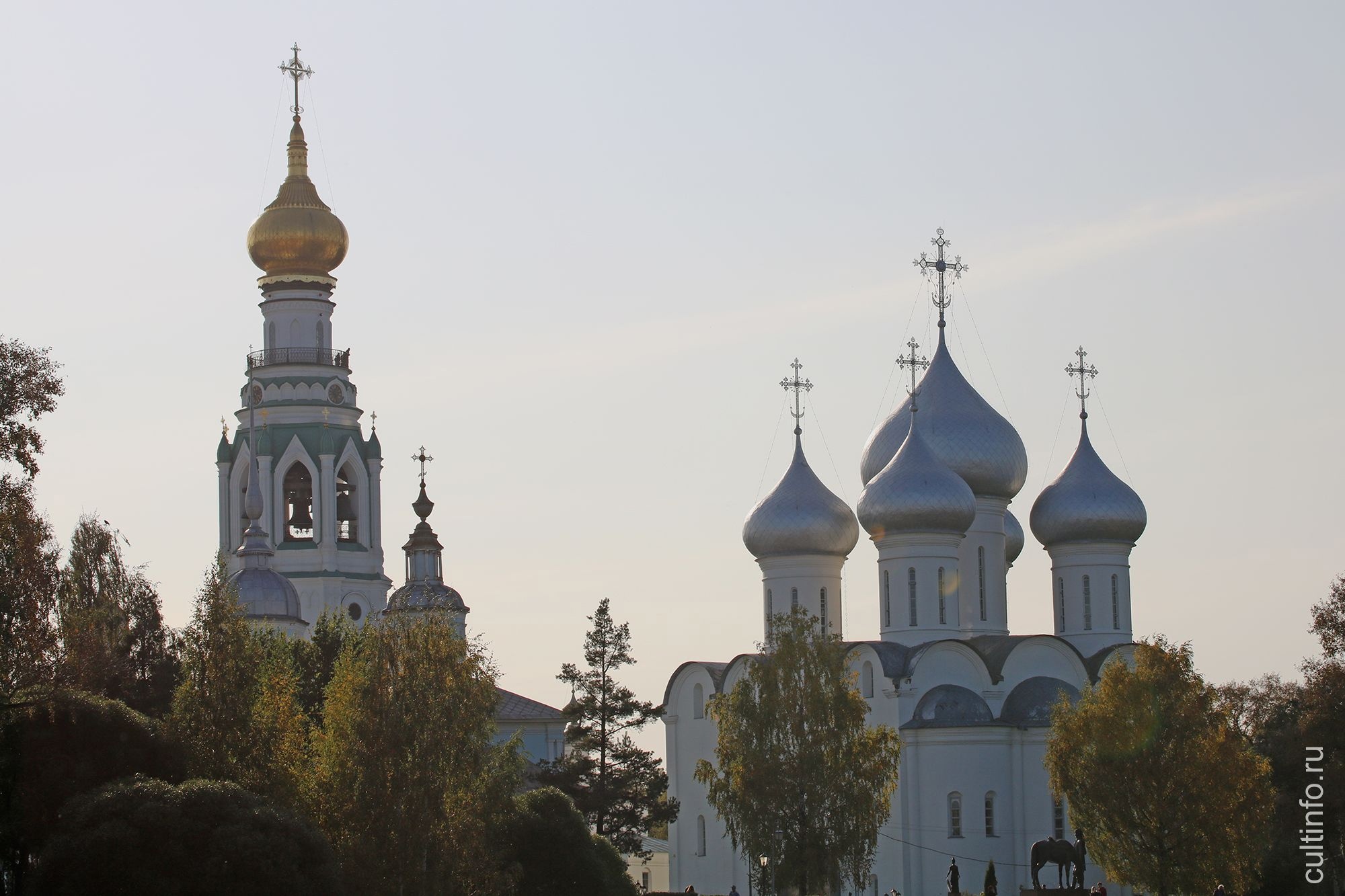 Колокольня Софийского собора Вологда