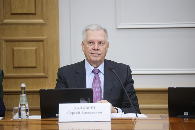 руководитель россельхознадзора сергей данкверт 