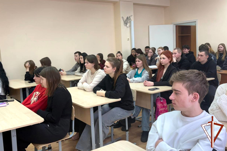 В Зауралье росгвардейцы почтили память воинов-интернационалистов