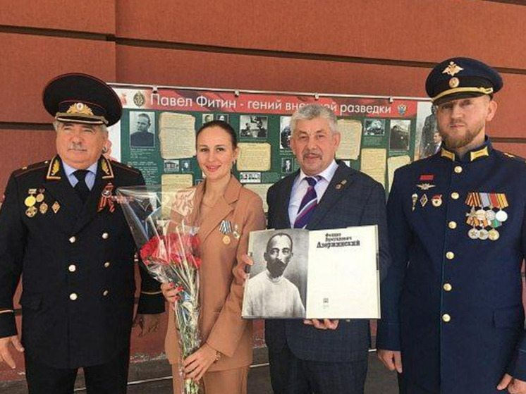 Выставку о советской разведке в Сочи открыл правнук Феликса Дзержинского