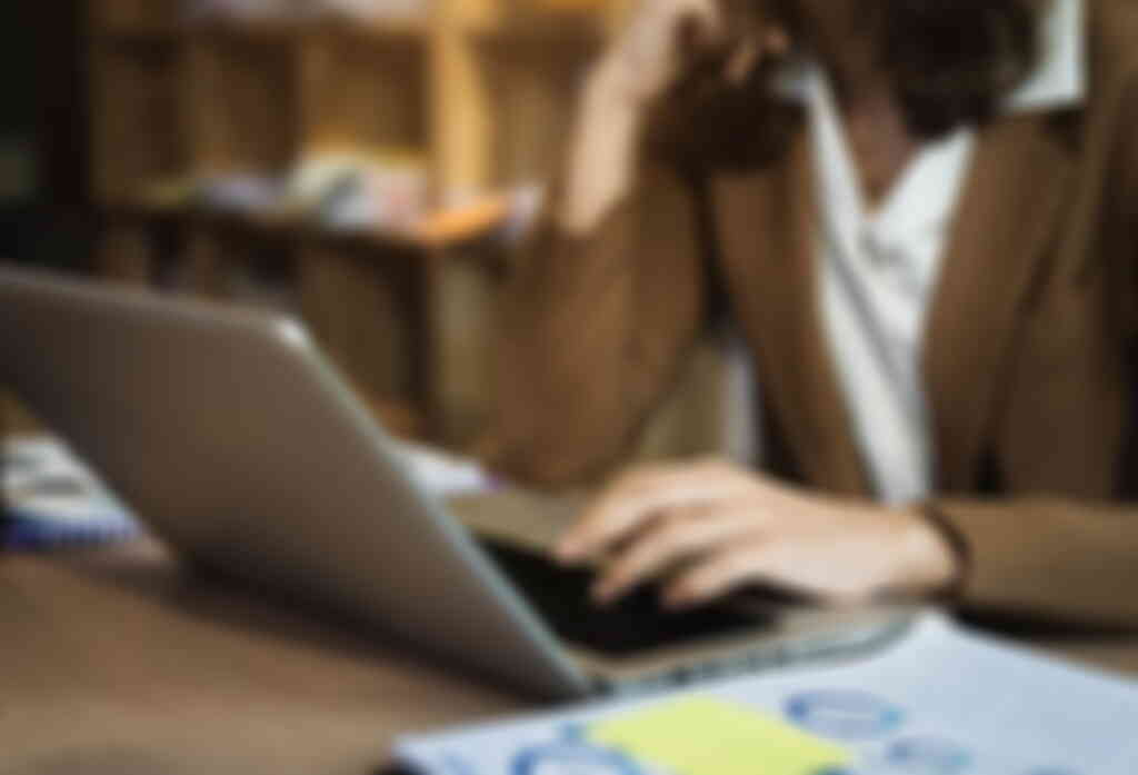 women-work-on-laptop-on-the-table-at-the-office-wi-2022-09-21-19-26-32-utc.jpg