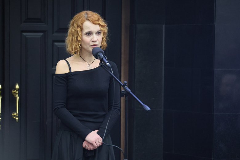 «Была бойцом»: дочь звезды «А зори здесь тихие» о последних днях матери