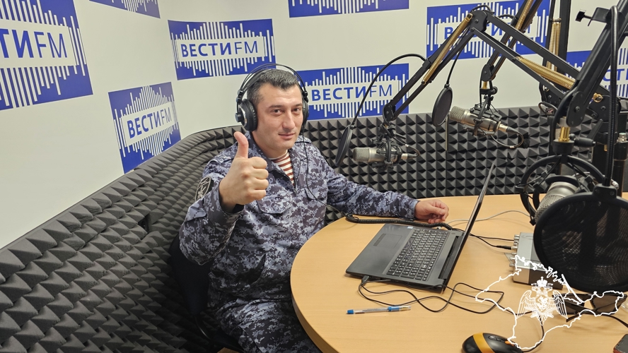 В Севастополе еженедельной ведомственной информационной радиопередаче «Информирует Росгвардия» - 6 лет