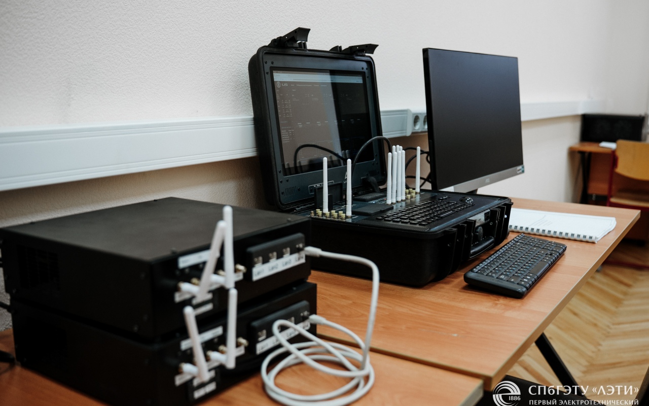 В ЛЭТИ запустили лабораторию для подготовки инженеров-разработчиков оборудования стандартов 4G LTE и 5G New Radio