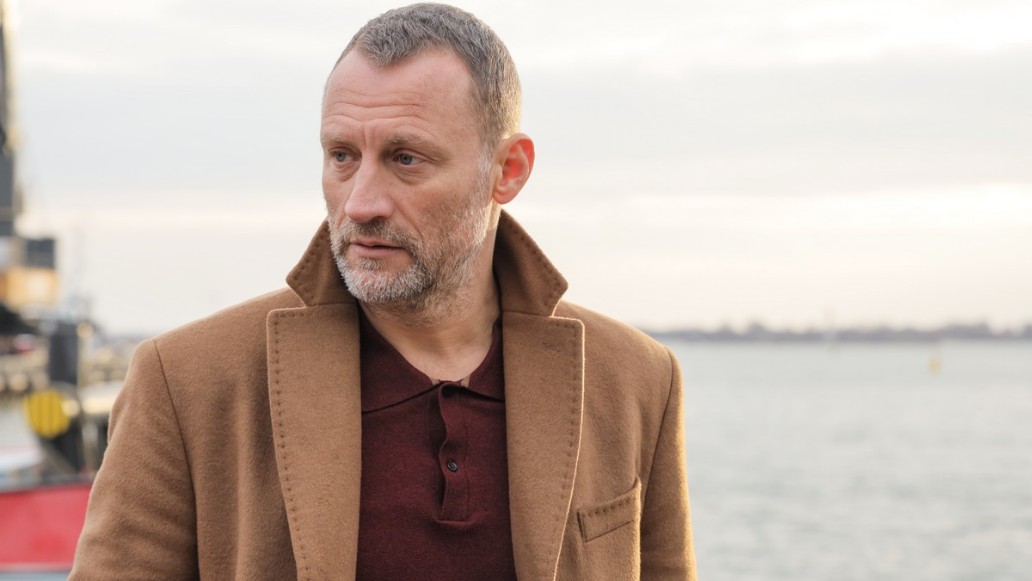 Кошка, премьера, Start