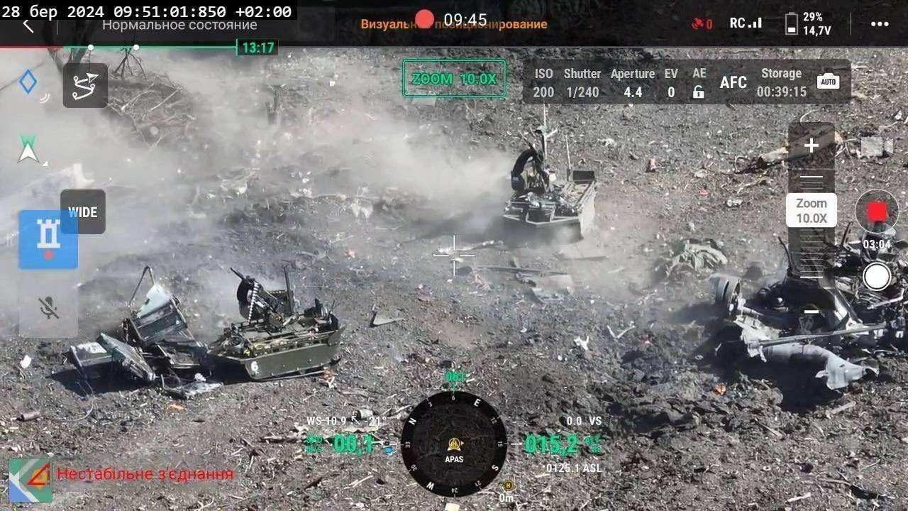 Боевой робот «Курьер» работает в зоне СВО (ВИДЕО)