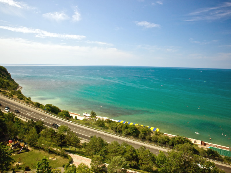 Чинары туапсинский район. Кундиров молодежный центр туапсинского района. Вакансии в туапсе и районе. Линии электропередач в сочи и адлере. Поселок псебе туапсинский район.