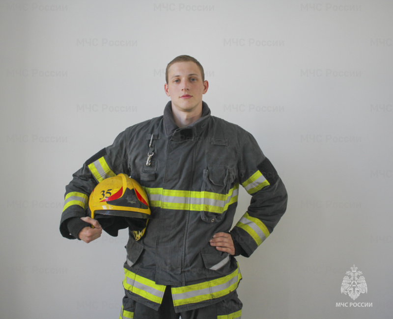 Награждены лучший пожарный и лучшая пожарная часть МЧС России