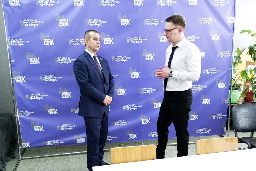 Игорь Умербаев в Татарском педагогическом колледже