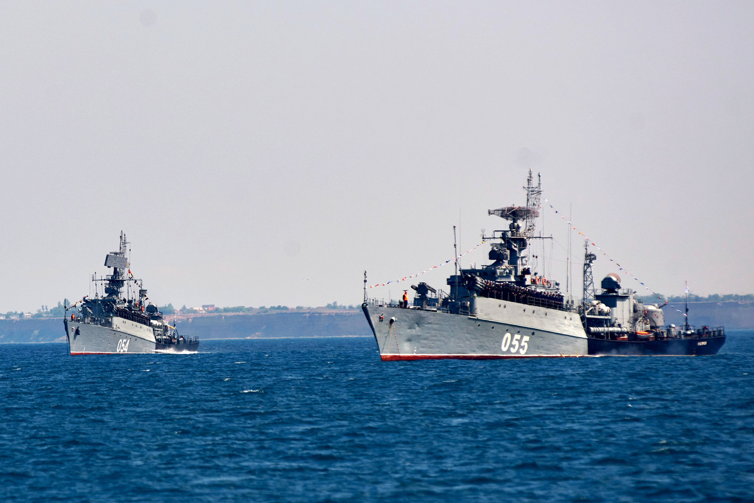 Авианосная ударная группа сша. Sea fleet. Sea fleet. Учения кораблей чф в новороссийске. Sea fleet.