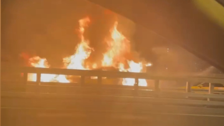 Ттк горит. Авария на ттк автозаводская. Взрыв газовых баллонов на мкаде. Взрывы на юго-востоке москвы сейчас. Ттк горит.