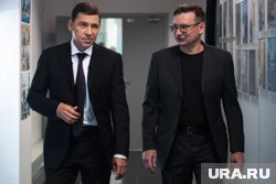Антон Стуликов (справа) был советником у Евгения Куйвашева (слева)