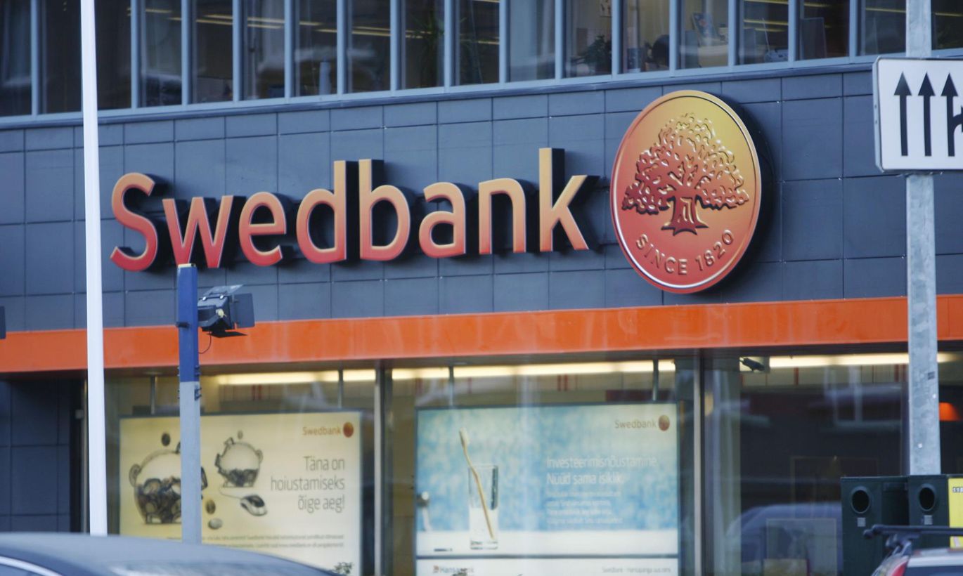 Swedbank lv. Swedbank. Swedbank Эстония. Сведбанк ее. Swedbank в Тарту.