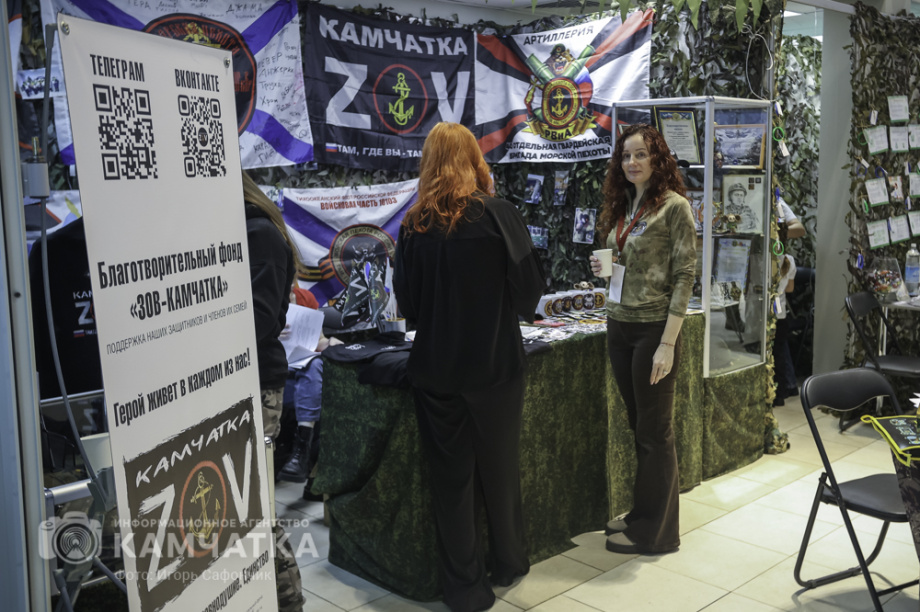 Камчатка объединилась ради Победы! (фоторепортаж). Фотография 10 Камчатка объединилась ради Победы! (фоторепортаж). Фото: «Камчатка Сегодня» \ Игорь Сафончик. Фотография 10