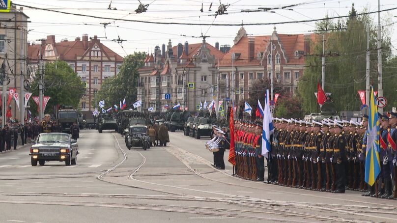 В День Победы в Калининграде прошёл торжественный парад