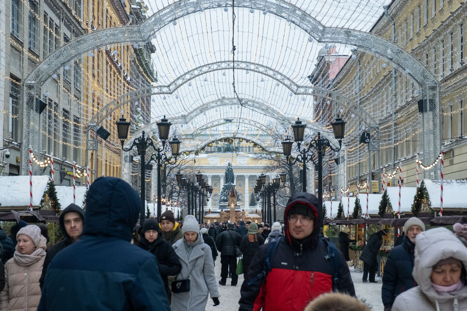 манежная площадь в санкт петербурге