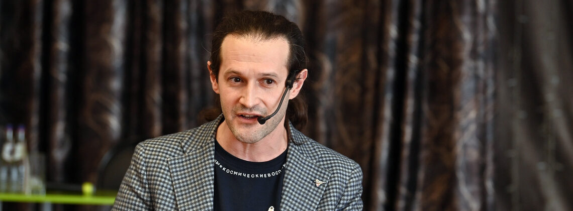 Астрофизик Эпштейн посетил «космическую» школу Норильска