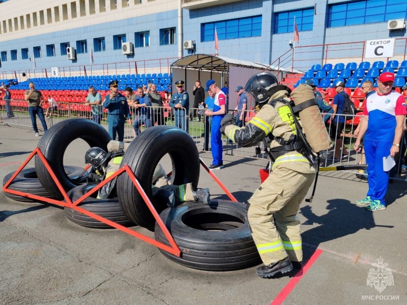 Названы лучшие газодымозащитники России