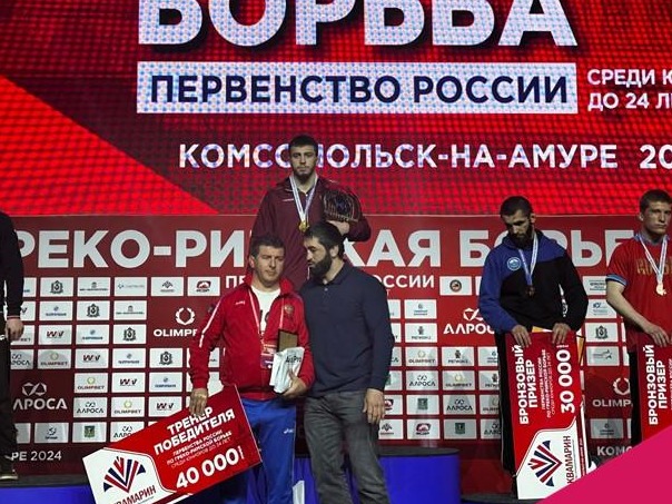 Дмитрий Адамов из Владимира победил в первенстве России по греко-римской борьбе
