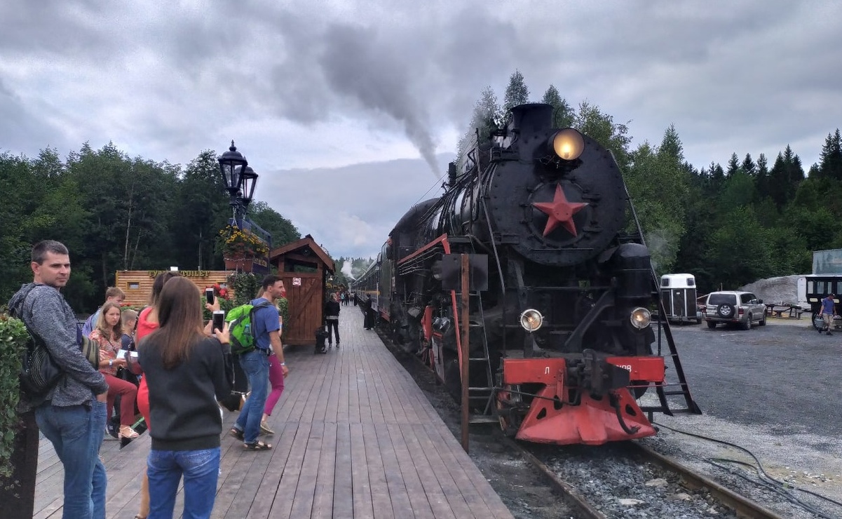 ретро поезд петрозаводск москва