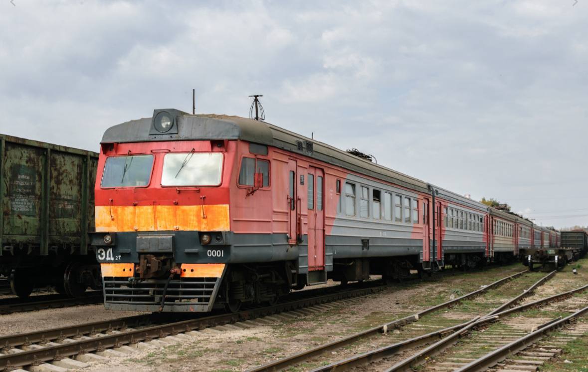 Электропоезд ЭД2Т-0001 списан в июле 2024 года