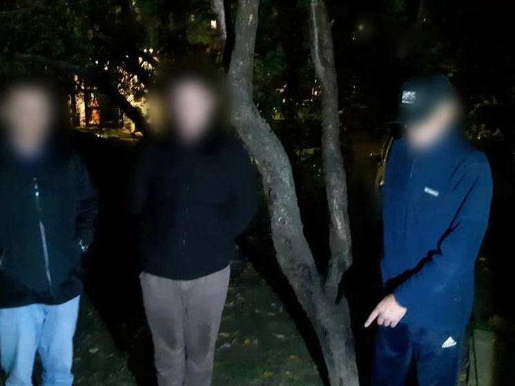 Полиция Сочи: 11 свертков с метадоном изъяли правоохранители у закладчика в Адлере