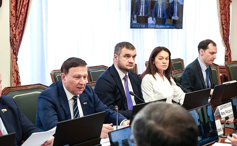Заседание рабочей группы по внесению в Правительство РФ предложений по проекту федерального закона о едином преференциальном режиме Дальнего Востока и Арктики