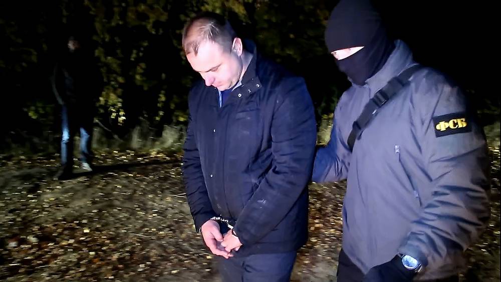 В Брянске полковника-мошенника из полиции отправили в колонию на 4 года