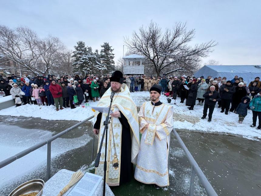Глава Горячего Ключа принял участие в праздновании Крещения Господня