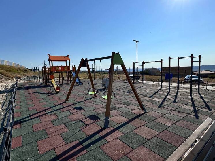 В Бахчисарае установлены три новые детские площадки