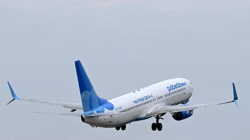 РИА Новости: Boeing с повреждённым остеклением приземлился в Шереметьево