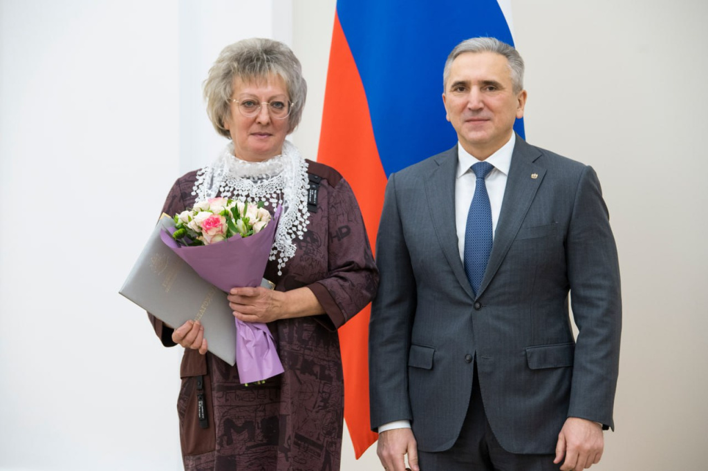 Сотрудница СУЭНКО удостоена благодарности губернатора Тюменской области (Галина Гудкова).jpg