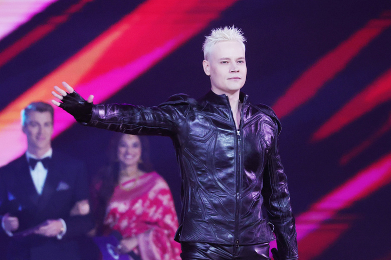 Ярослав Дронов (Shaman) выступает на международном музыкальном конкурсе «Интервидение» 2025