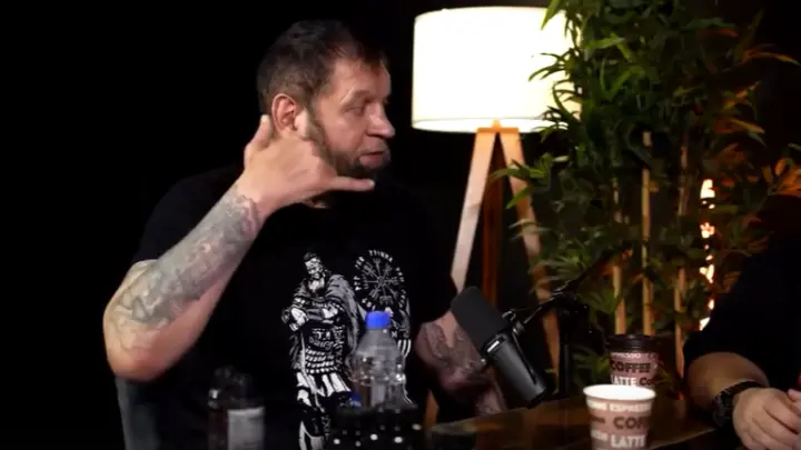 Бородатый Емельяненко раскритиковал MMА за избыток бородатых: Все на одно лицо