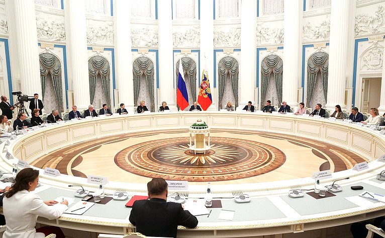 Заседание Совета при Президенте Российской Федерации по реализации государственной демографической и семейной политики