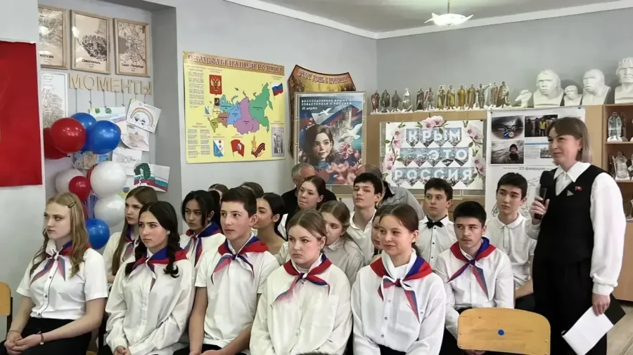 Более 2500 участников из 50 регионов: телемосты к годовщине Русской весны прошли в Севастополе