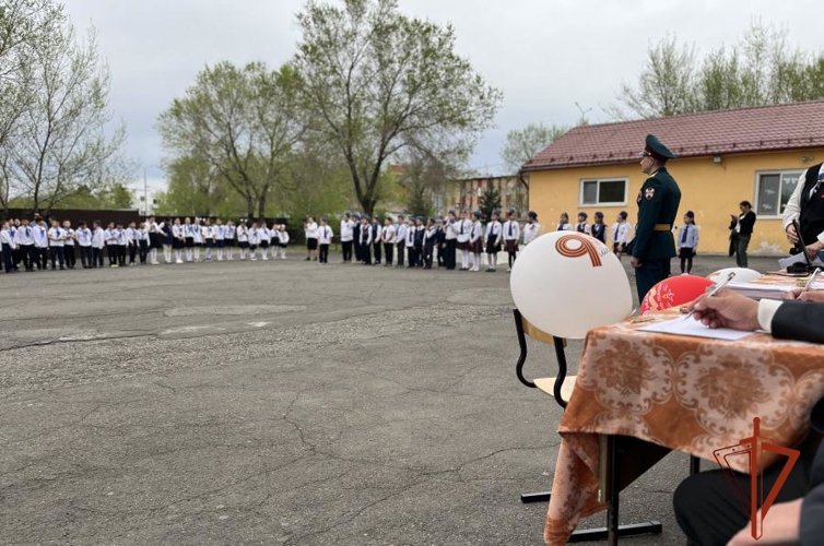 Офицер Росгвардии выступил главным судьей смотра-конкурса в кызылской школе