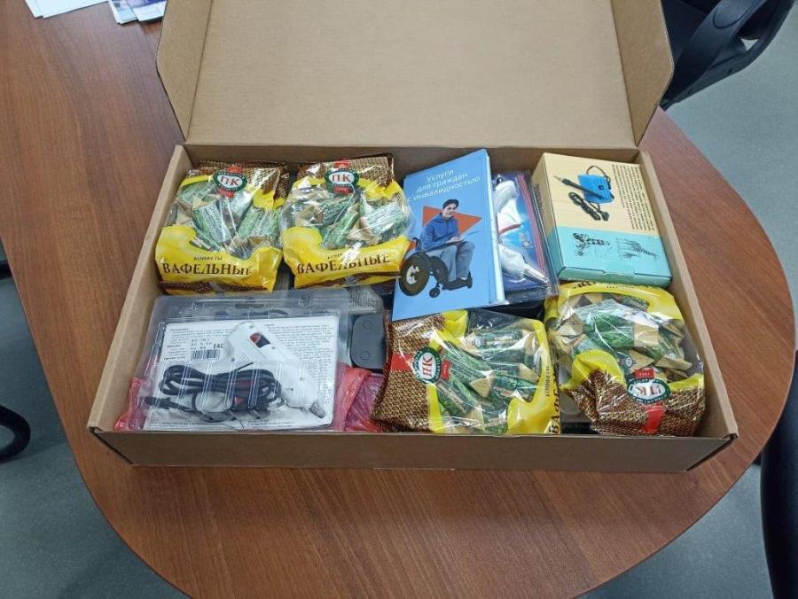 фото: primorsky.ru | «Приморье согрело Донецк добротой»: кадровый центр отправил игрушки детям-инвалидам из ДНР