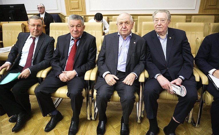 Расширенное заседание Комиссии Совета Федерации по мониторингу законодательства Российской Федерации в сфере государственного контроля (надзора) и муниципального контроля в РФ на тему «Итоги контрольной (надзорной) деятельности в РФ за 2025 год»