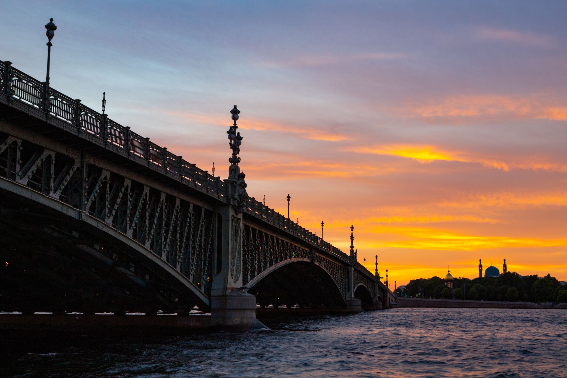 мосты питера через неву