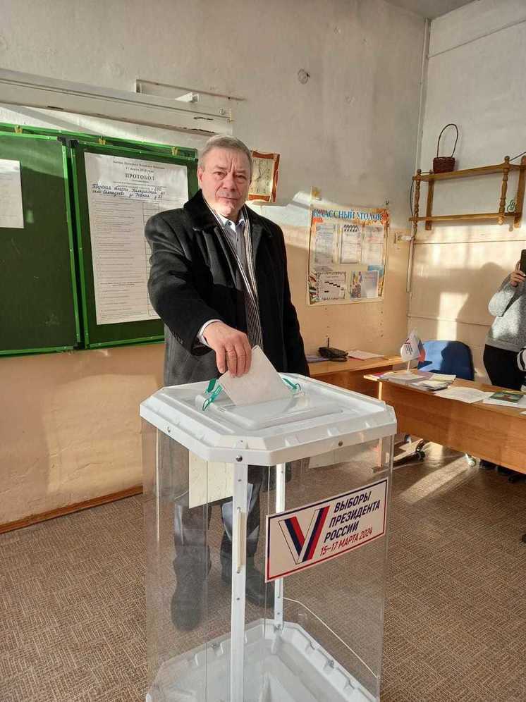 Глава Калязина Тверской области проголосовал на выборах Президента России