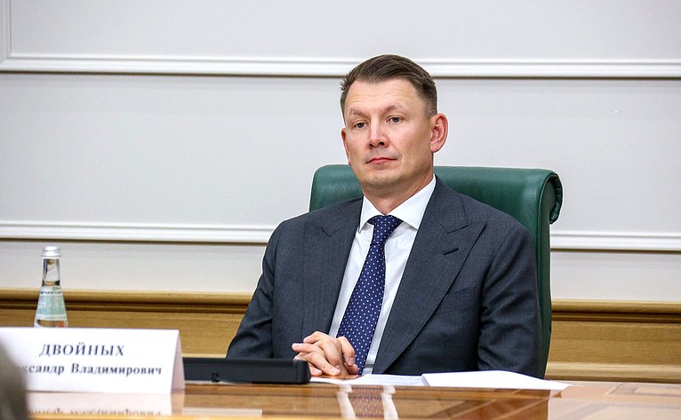 Александр Двойных