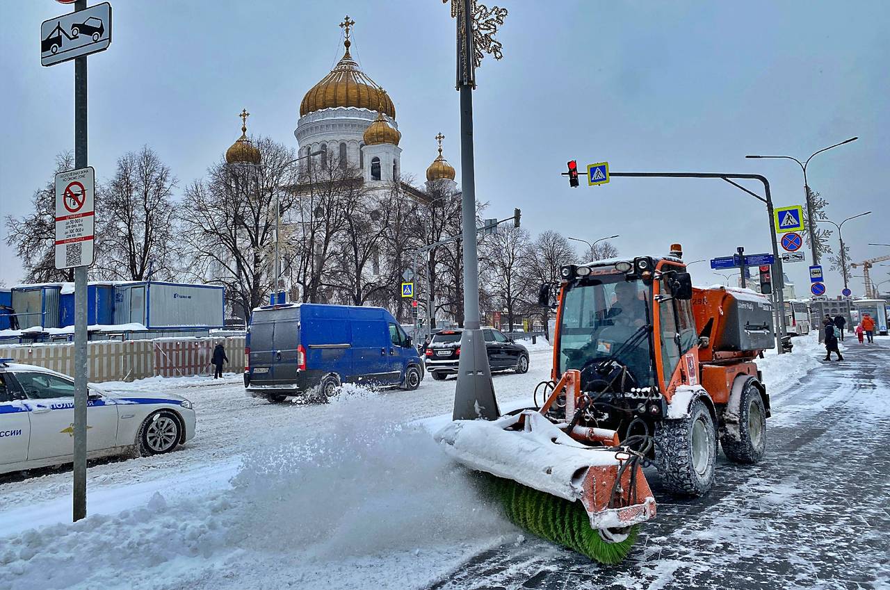 Диспетчеры в круглосуточном режиме следят за состоянием улично-дорожной сети. Фото: Анна Быкова, «Вечерняя Москва»