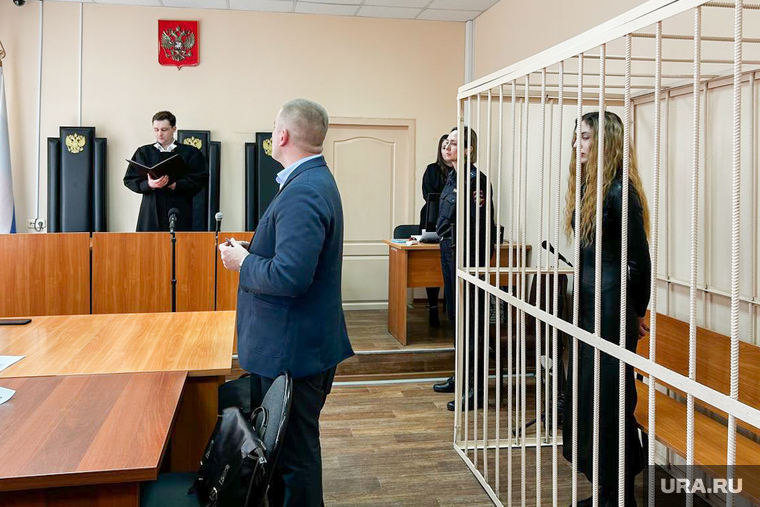 Продление меры пресечения Иосифовой Полине в суде Центрального района. Челябинск