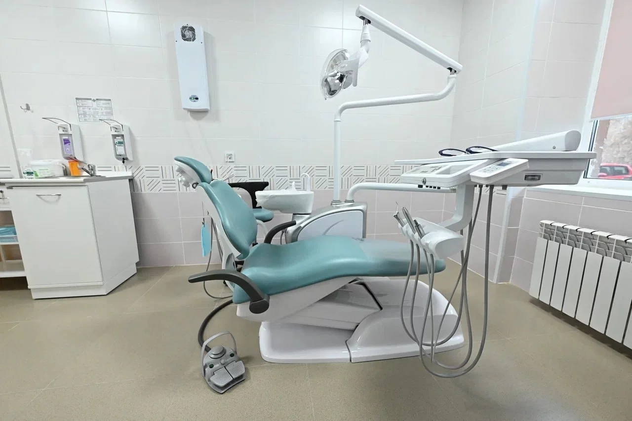 В Тракторозаводском районе Челябинска открылась стоматология по полису ОМС