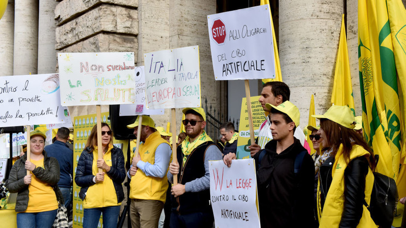 Итальянские фермеры вышли на акцию протеста