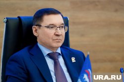 Якушев рассказал, что «Единая Россия» запустила очное обучение участников проекта «ПолитСтарт»