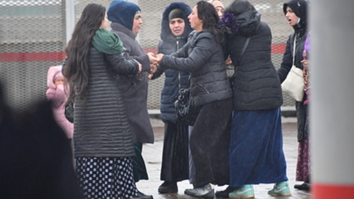 В Челябинске цыганка погадала женщине на судьбу и чуть не рассорила с мужем