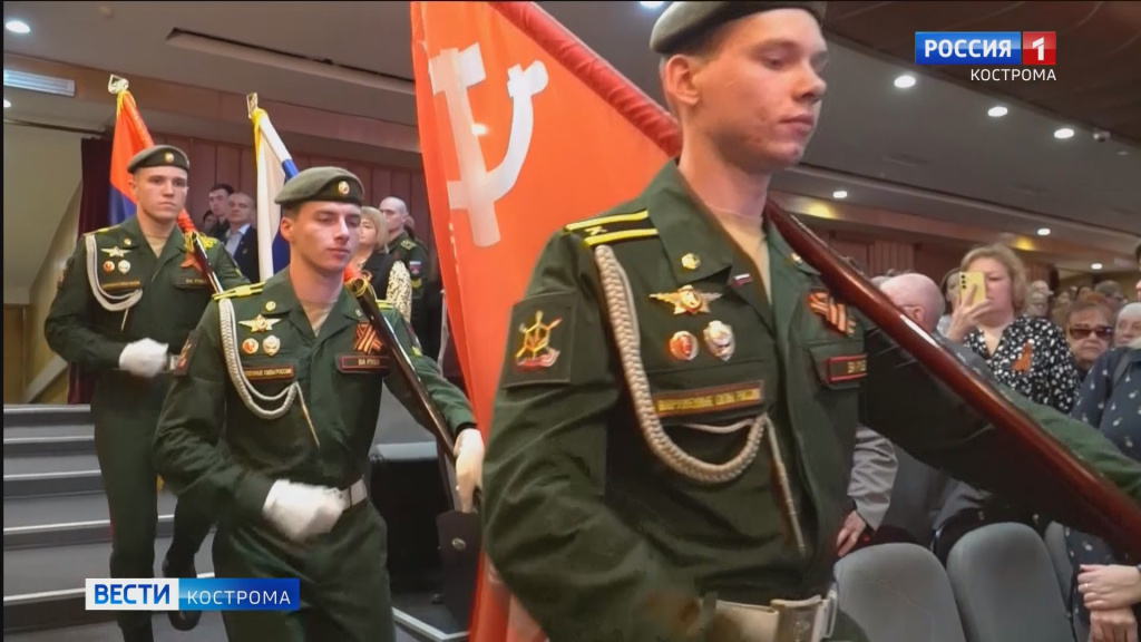 Торжественное.mp4_snapshot_00.40.105.jpg