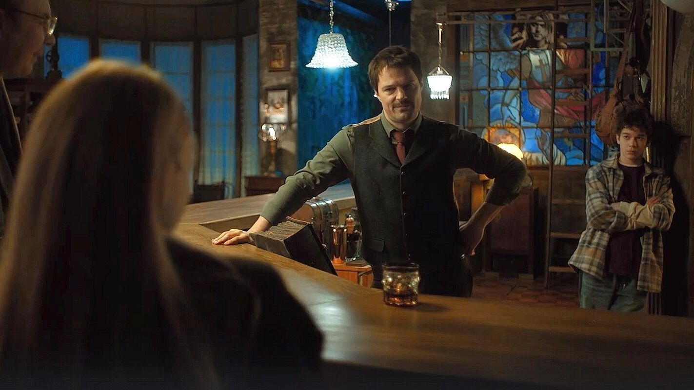 Рецензия на сериал «Бар „Один звонок“»: это нужно видеть
